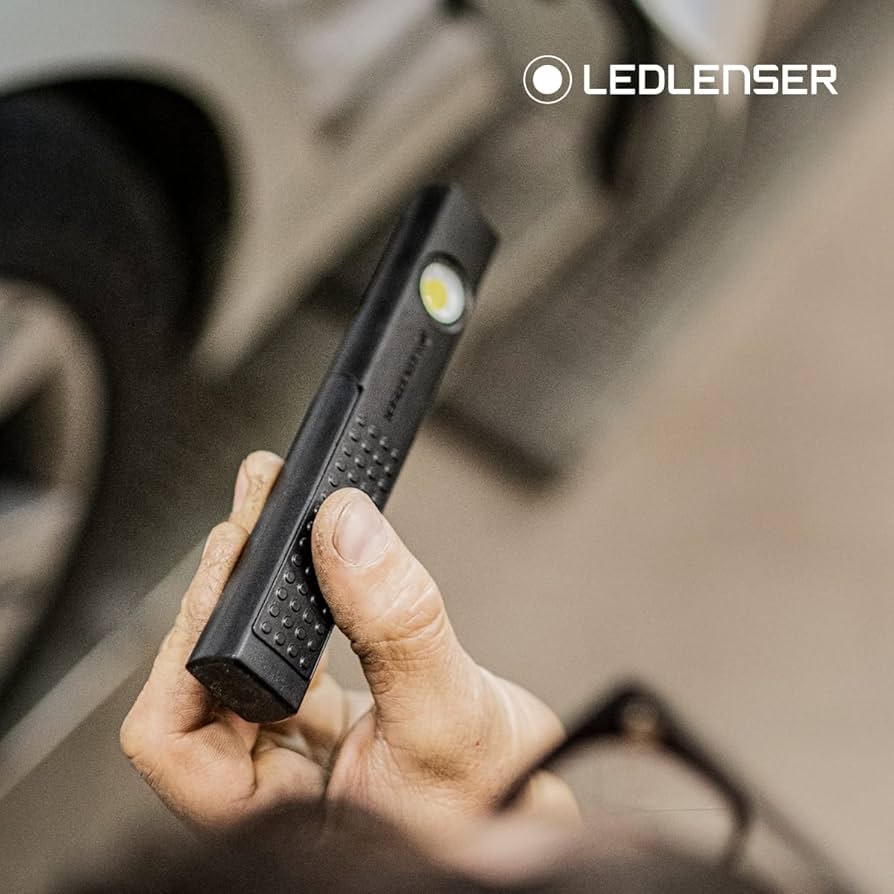 Ledlenser W4R Work Stablampe LED Werkstatt KFZ Lampe 220 Lumen 