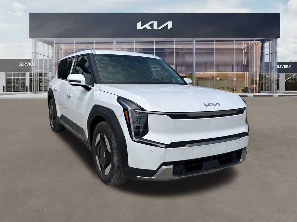 New 2026 Kia EV9 Wind 4D Sport Utility In Macon TG006293 